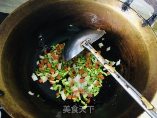 酱油炒饭的做法步调：5