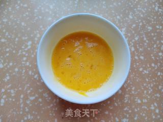 莴笋鸡蛋吐司卷的做法步调：4