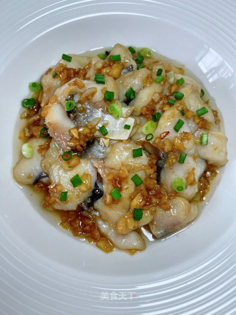 蒜喷鼻炒鱼片的做法