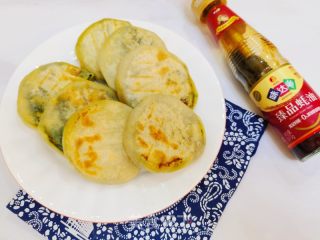 仲春两龙仰面，吃秋饼/韭菜鸡蛋饼的做法步调：11