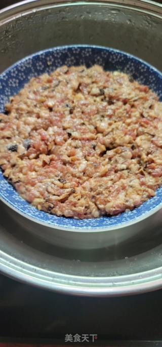 蒸喷鼻菇肉饼的做法步调：7