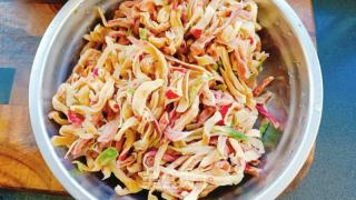 酱喷鼻黄豆萝卜干的做法步调：3