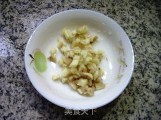 蒜蓉陈虾尾的做法步调：2