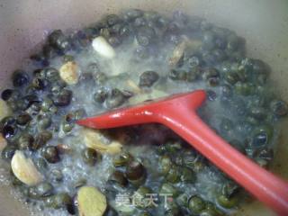 河虾炒螺蛳的做法步调：5