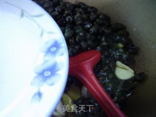 河虾炒螺蛳的做法步调：4