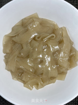 酸辣川粉的做法步调：10