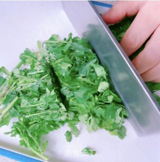 凉拌素鸡的做法步调：3