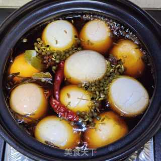 五喷鼻茶叶蛋的做法步调：7