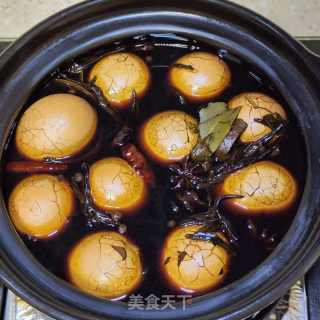 五喷鼻茶叶蛋的做法步调：11