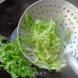 包菜拌鸽胸肉的做法步调：7