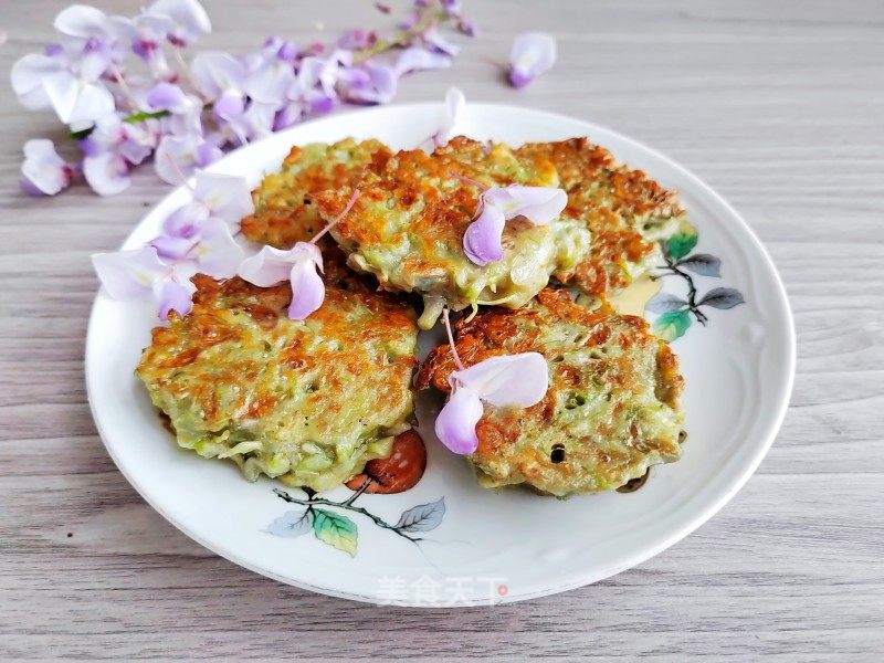紫藤花鸡蛋饼的做法