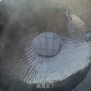 粗五花炒蒜苗的做法步调：4