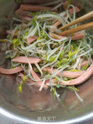 午饭肉拌绿芽菜的做法步调：12