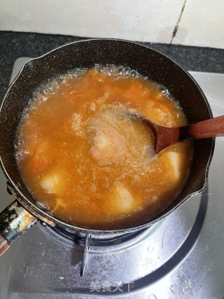 番茄粉丝虾滑的做法步调：10