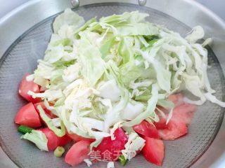 番茄炒包菜的做法步调：5