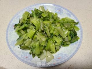 莙荙菜杆炒鸡蛋的做法步调：2