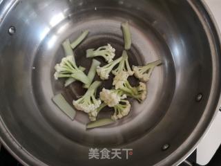 海陈十锦菜的做法步调：3