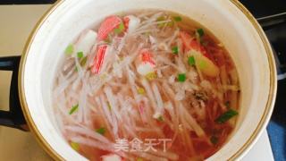 蟹棒火萝卜汤——春季的滋味的做法步调：10