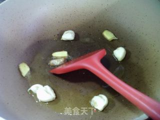 毛豆烧牛蛙的做法步调：4