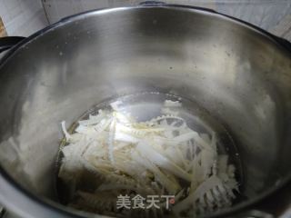 雷笋拌豆皮的做法步调：5