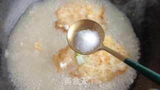 菊花脑煎蛋汤的做法步调：8
