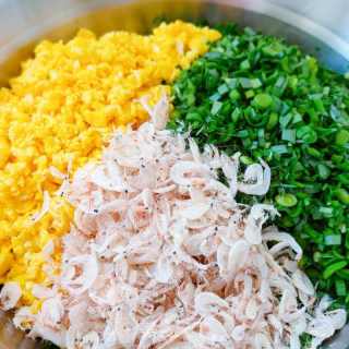 坐夏饼的做法步调：2