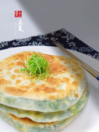 坐夏饼的做法步调：1