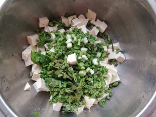 喷鼻椿芽拌豆腐的做法步调：6