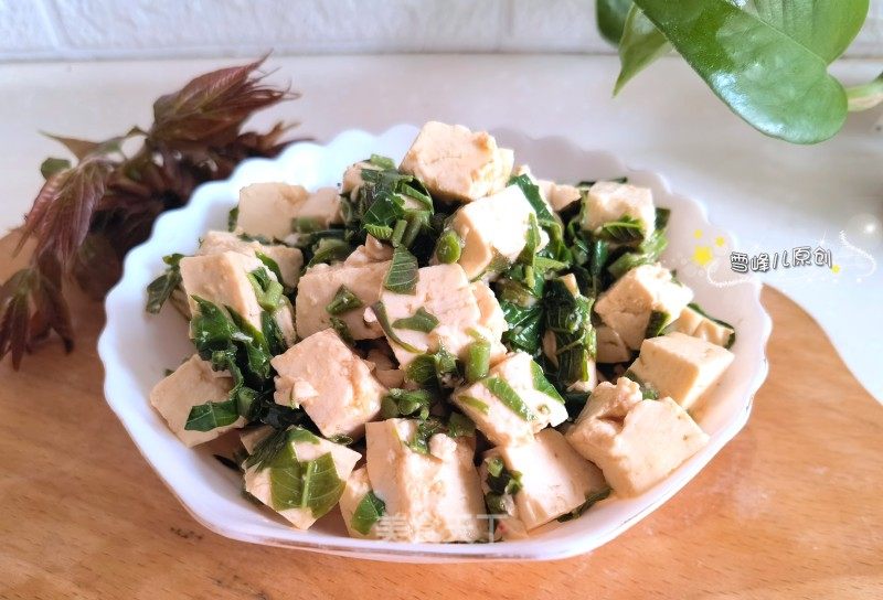 喷鼻椿芽拌豆腐的做法
