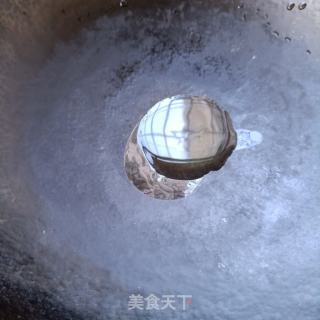 鸡蛋虾仁炒生菠菜杆的做法步调：4