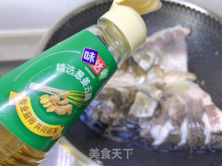 鲢鱼头烧粉皮的做法步调：3