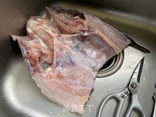 鲢鱼头烧粉皮的做法步调：2
