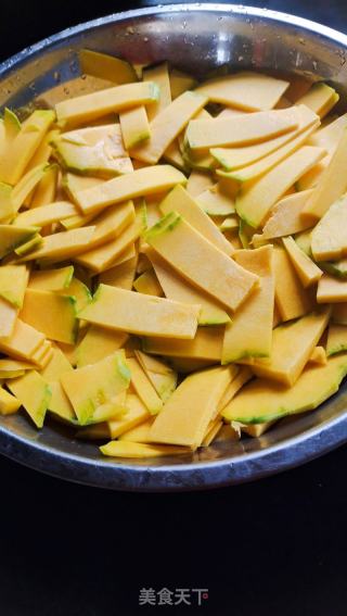 北瓜馒头的做法步调：2