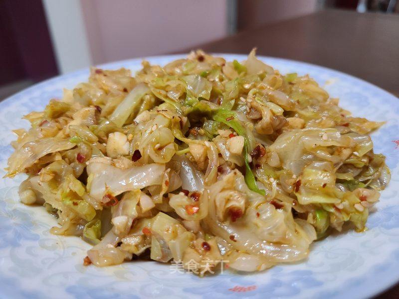 热炝包菜的做法