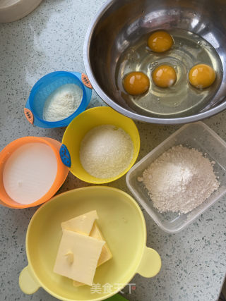奶黄馅的做法步调：1