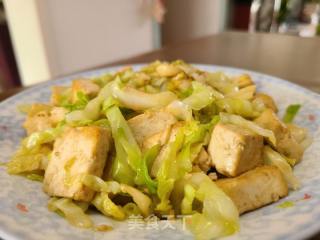包菜炒豆腐的做法步调：6