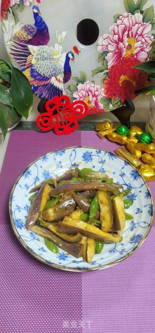 青椒炒茄子的做法步调：10