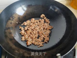 肉终豆腐炒死菜的做法步调：4