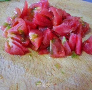 番茄烩蚕豆瓣的做法步调：3