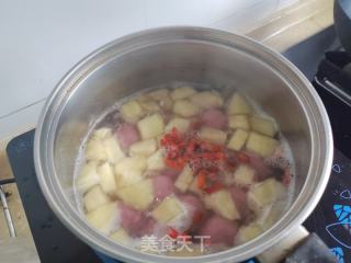 苹果煮紫薯枣泥汤圆的做法步调：5