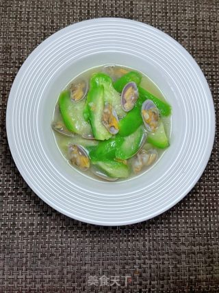 花甲炒丝瓜的做法步调：13