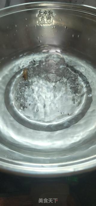 青椒炒蛏王肉的做法步调：4