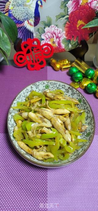 青椒炒蛏王肉的做法步调：16