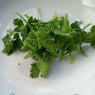 绿芽菜拌鸽胸肉的做法步调：4