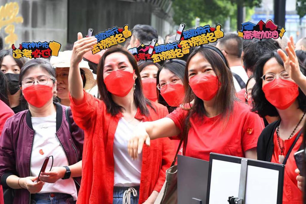 c7e0k89xuFdhlHij.jpg c7e0k89xuFdhlHij.jpg