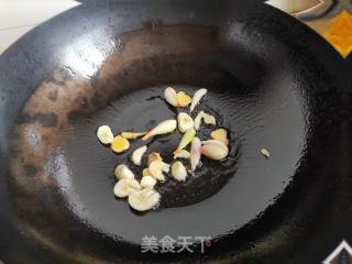 青椒炒牛筋的做法步调：3