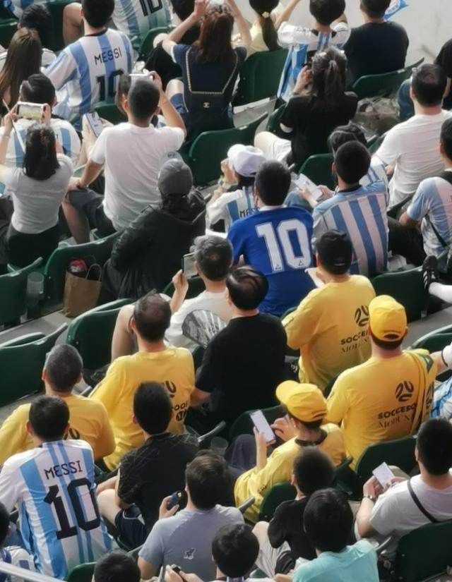 ZbZDCdQ799jDa0Qd.jpg