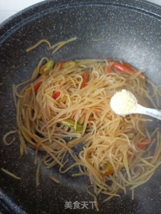 杭椒炒土豆的做法步调：11