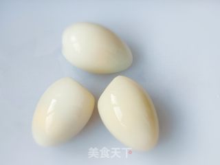 小葱拌鹅蛋的做法步调：3