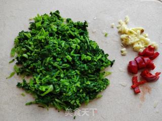 喷鼻辣萝卜缨的做法步调：3